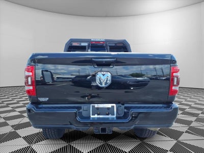 2022 RAM 2500 Laramie Crew Cab 4x4 6'4' Box