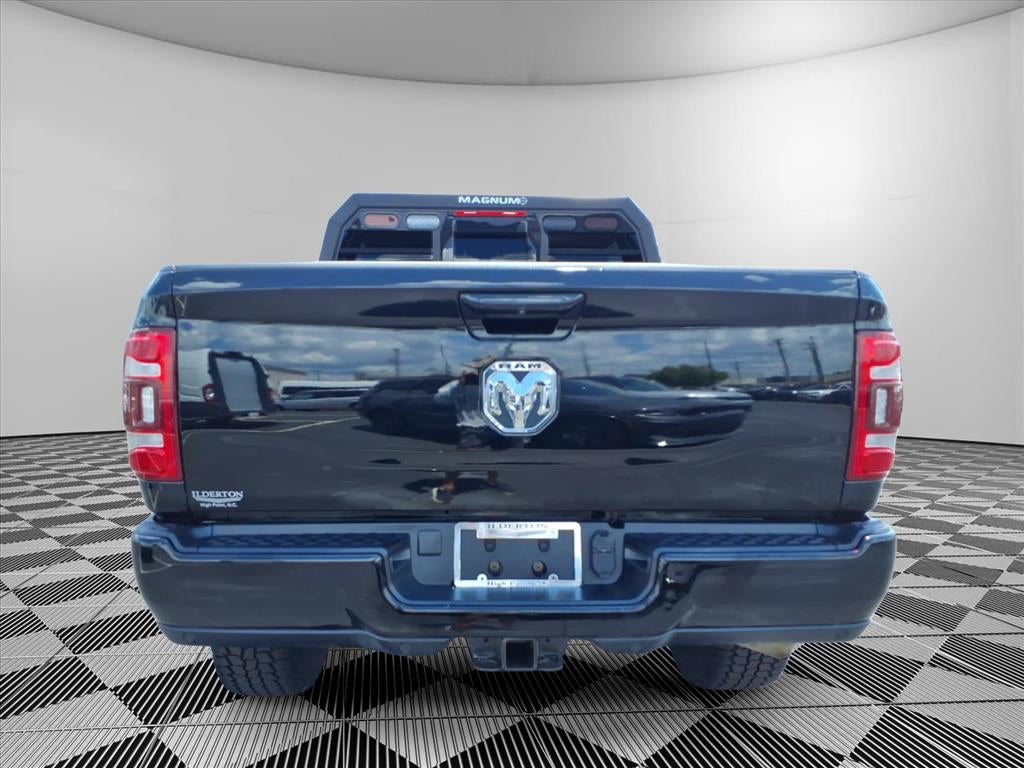 2022 RAM 2500 Laramie Crew Cab 4x4 6'4' Box