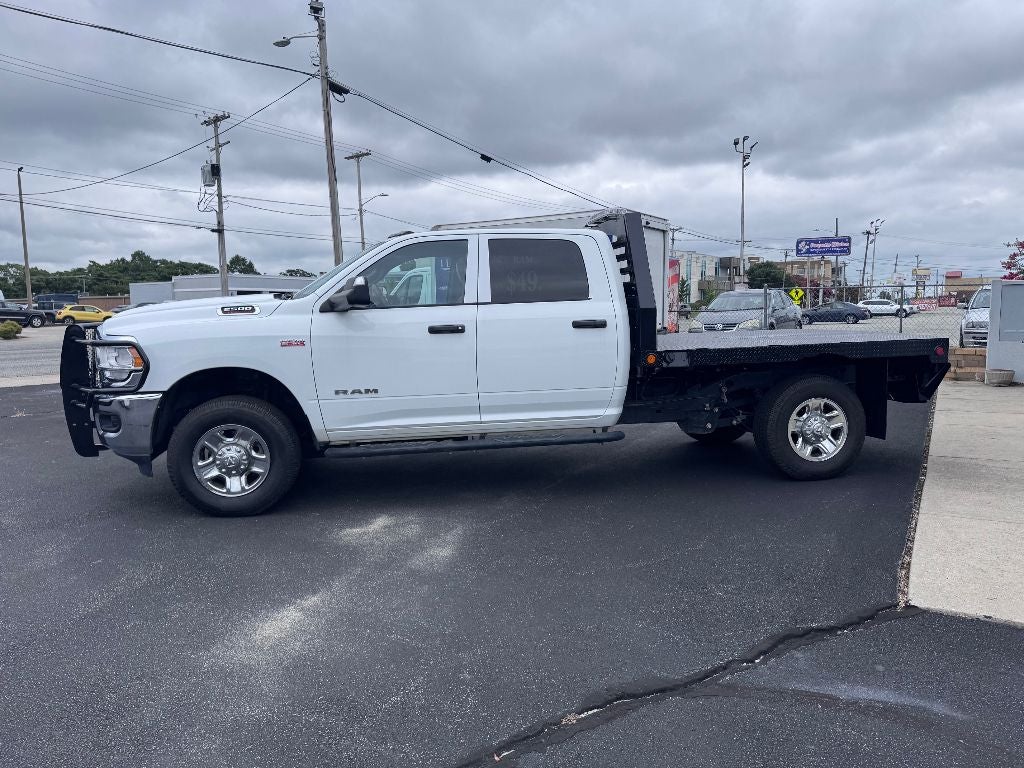 2022 RAM 2500 Tradesman Crew Cab 4x4 8' Box