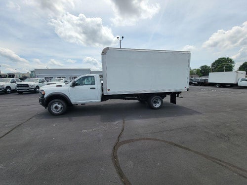 2024 RAM Ram 4500 Chassis Cab RAM 4500 SLT CHASSIS REGULAR CAB 4X4 120' CA