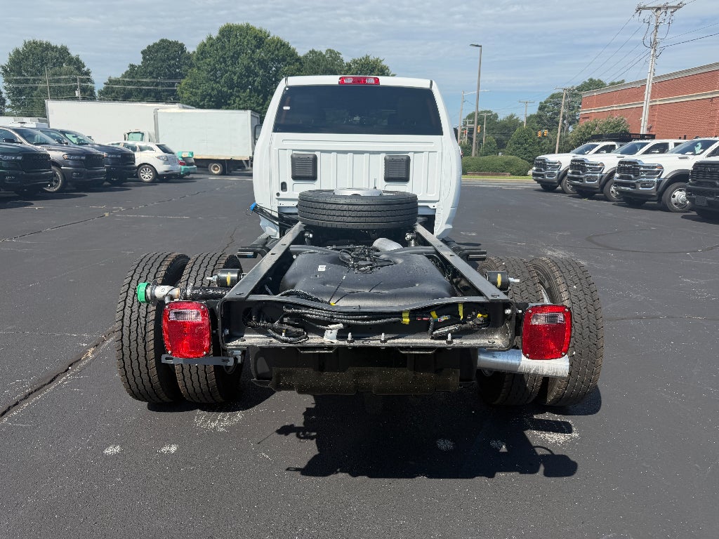2026 RAM Ram 4500 Chassis Cab RAM 4500 TRADESMAN CHASSIS CREW CAB 4X4 84' CA