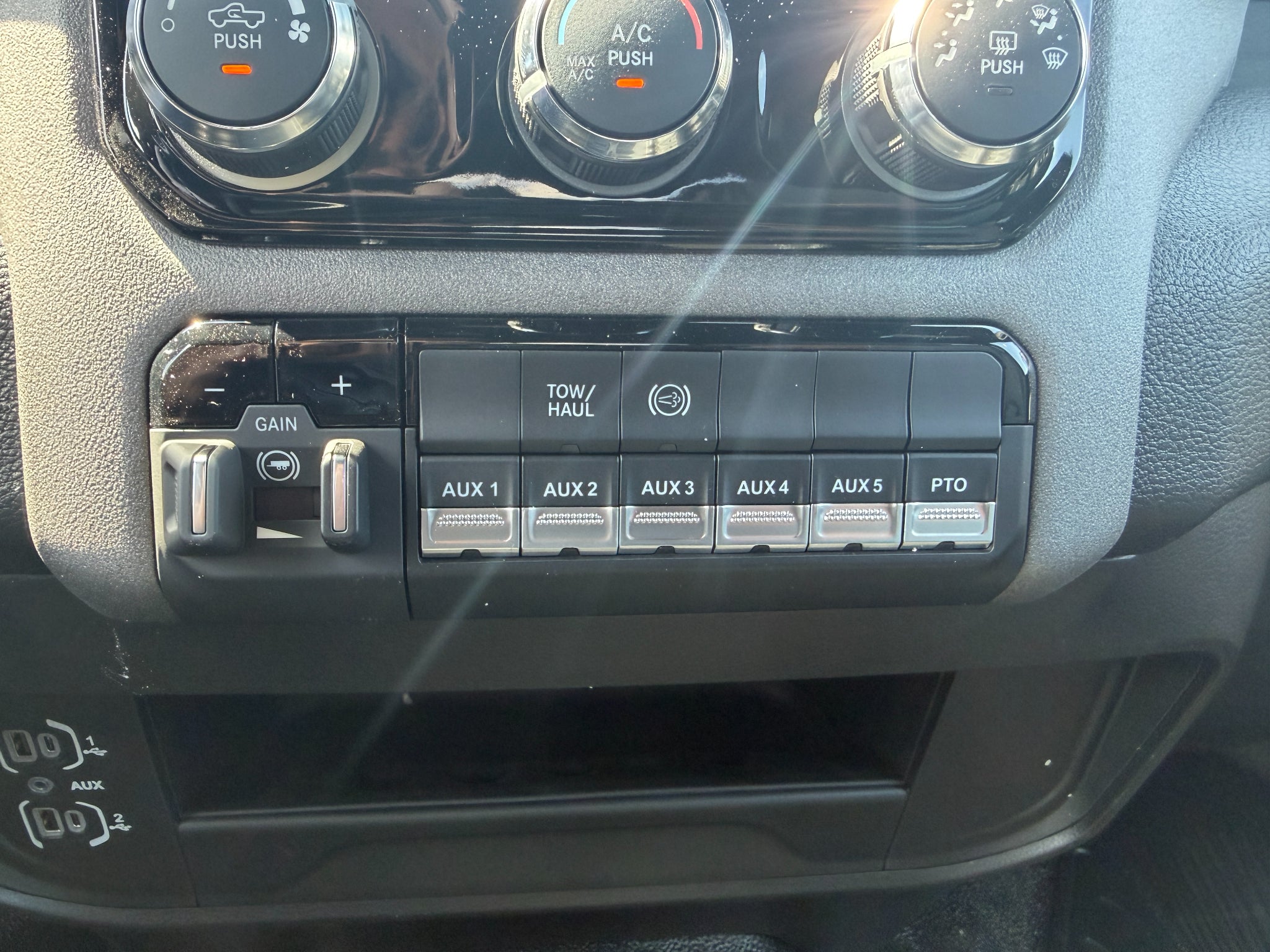 2027 RAM 4500 Chassis Cab Tradesman