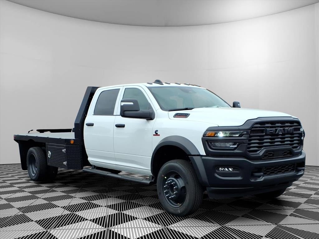 2026 RAM Ram 4500 Chassis Cab RAM 4500 TRADESMAN CHASSIS CREW CAB 4X4 84' CA