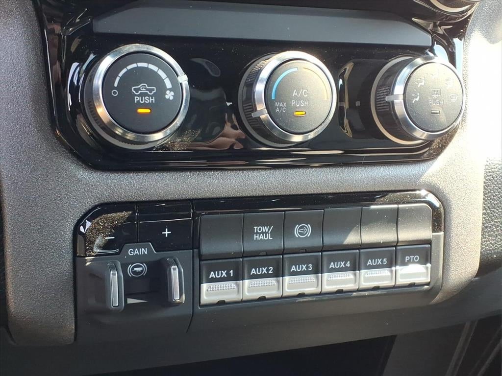 2026 RAM Ram 4500 Chassis Cab RAM 4500 TRADESMAN CHASSIS CREW CAB 4X4 84' CA