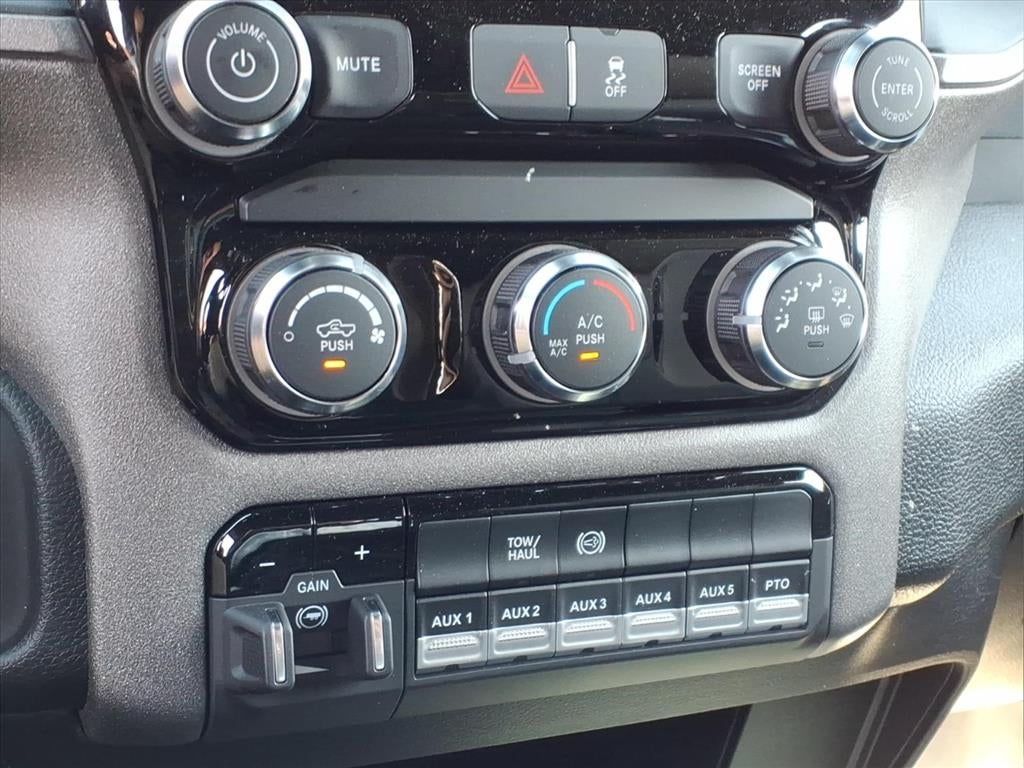2026 RAM Ram 4500 Chassis Cab RAM 4500 TRADESMAN CHASSIS CREW CAB 4X4 84' CA