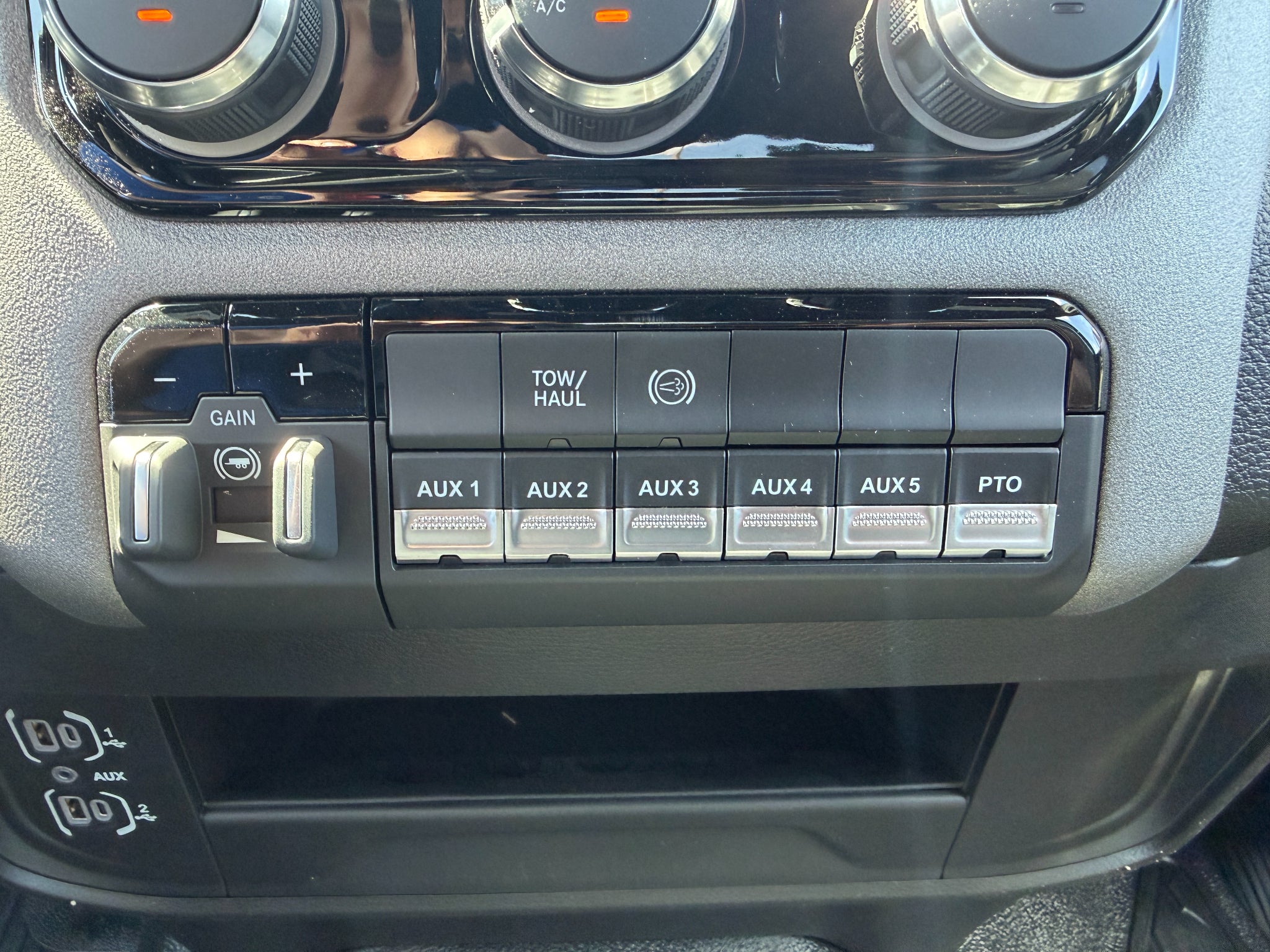 2026 RAM Ram 4500 Chassis Cab RAM 4500 TRADESMAN CHASSIS CREW CAB 4X4 84' CA