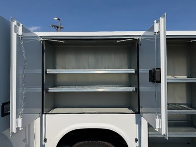 2026 RAM Ram 5500 Chassis Cab RAM 5500 TRADESMAN CHASSIS REGULAR CAB 4X4 60' CA