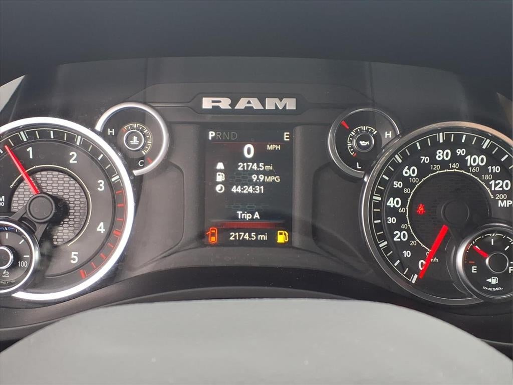 2024 RAM Ram 5500 Chassis Cab RAM 5500 TRADESMAN CHASSIS REGULAR CAB 4X4 84' CA