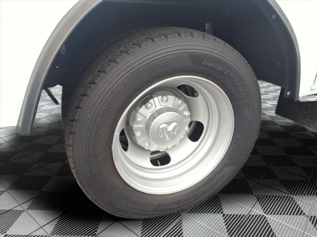 2024 RAM Ram 5500 Chassis Cab RAM 5500 TRADESMAN CHASSIS REGULAR CAB 4X4 84' CA