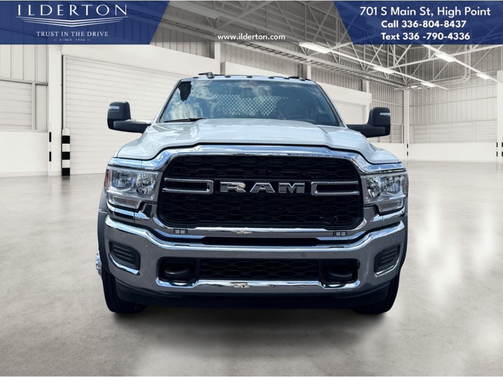 2024 RAM Ram 5500 Chassis Cab RAM 5500 TRADESMAN CHASSIS REGULAR CAB 4X4 84' CA