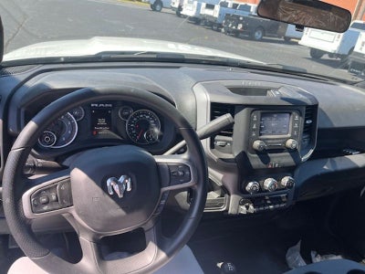 2024 RAM Ram 5500 Chassis Cab RAM 5500 TRADESMAN CHASSIS REGULAR CAB 4X4 84' CA