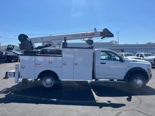 2024 RAM Ram 5500 Chassis Cab RAM 5500 TRADESMAN CHASSIS REGULAR CAB 4X4 84' CA