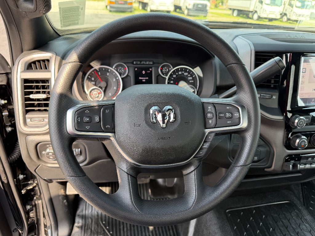 2026 RAM Ram 5500 Chassis Cab RAM 5500 TRADESMAN CHASSIS REGULAR CAB 4X4 108' CA