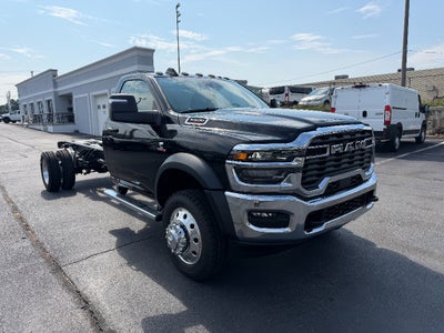 2026 RAM Ram 5500 Chassis Cab RAM 5500 TRADESMAN CHASSIS REGULAR CAB 4X4 108' CA