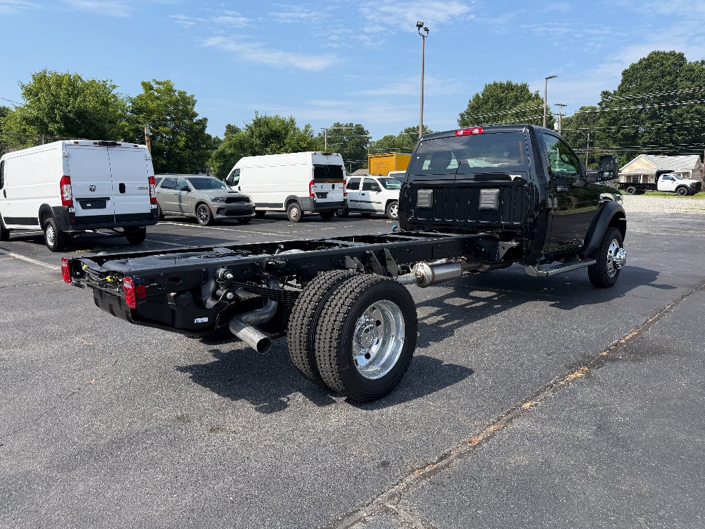 2026 RAM Ram 5500 Chassis Cab RAM 5500 TRADESMAN CHASSIS REGULAR CAB 4X4 108' CA