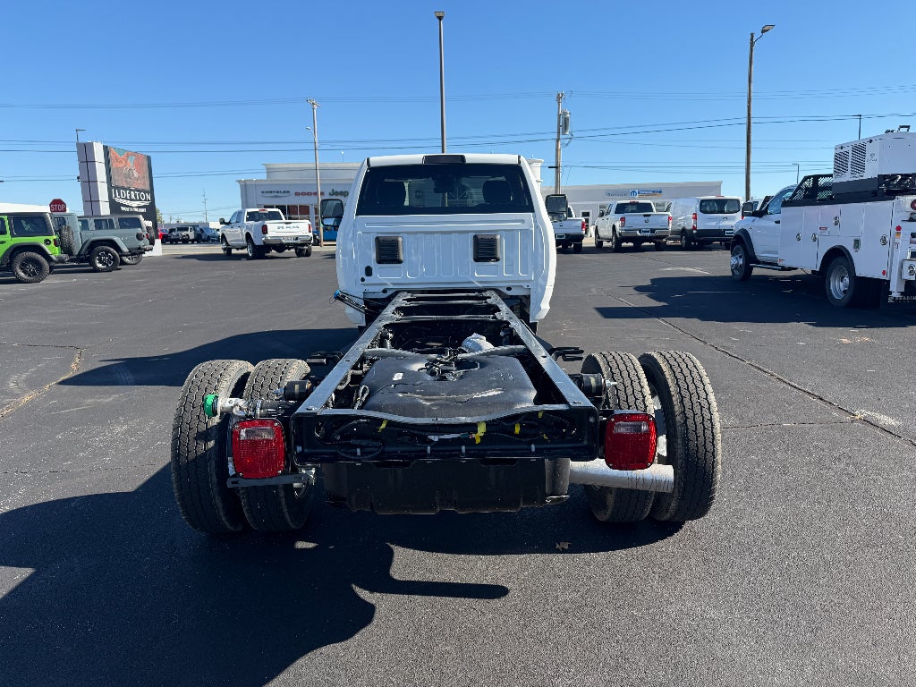 2026 RAM Ram 5500 Chassis Cab RAM 5500 TRADESMAN CHASSIS REGULAR CAB 4X4 108' CA