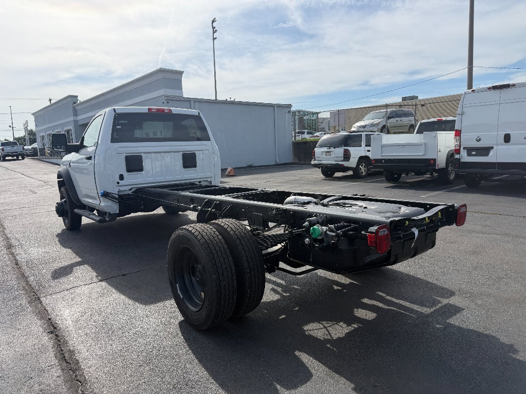 2026 RAM Ram 5500 Chassis Cab RAM 5500 TRADESMAN CHASSIS REGULAR CAB 4X4 108' CA
