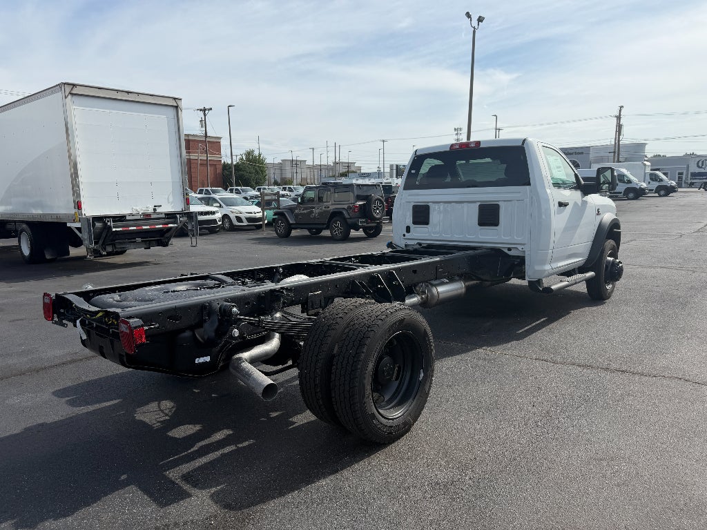 2026 RAM Ram 5500 Chassis Cab RAM 5500 TRADESMAN CHASSIS REGULAR CAB 4X4 108' CA