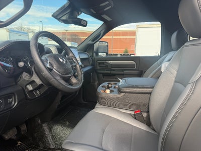 2026 RAM Ram 5500 Chassis Cab RAM 5500 TRADESMAN CHASSIS REGULAR CAB 4X4 108' CA