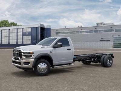 2026 RAM Ram 5500 Chassis Cab RAM 5500 TRADESMAN CHASSIS REGULAR CAB 4X4 120' CA