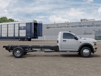 2026 RAM Ram 5500 Chassis Cab RAM 5500 TRADESMAN CHASSIS REGULAR CAB 4X4 120' CA