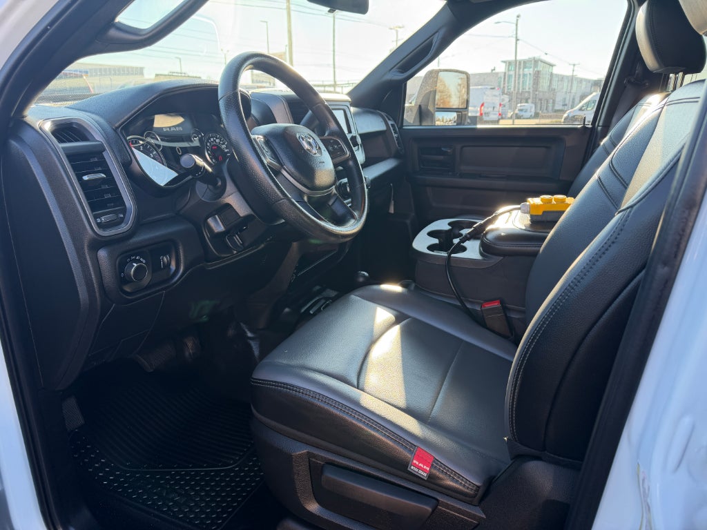 2024 RAM 5500 Chassis Tradesman/SLT/Laramie/Limited