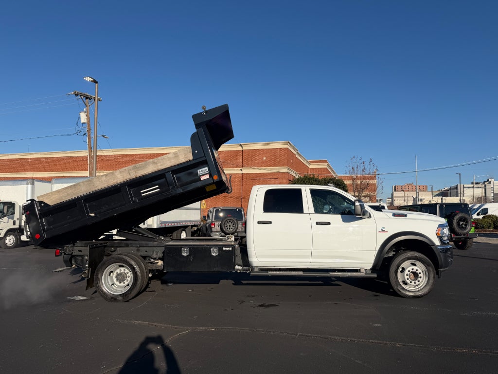 2024 RAM 5500 Chassis Tradesman/SLT/Laramie/Limited