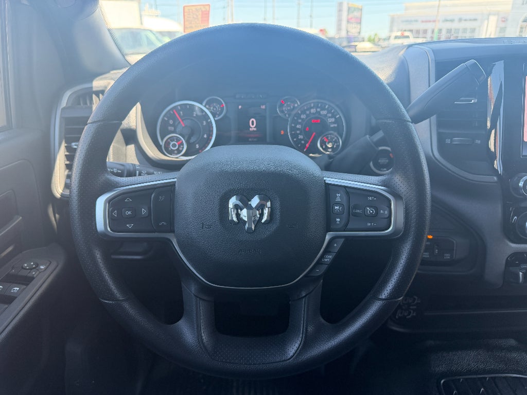 2026 RAM Ram 5500 Chassis Cab RAM 5500 TRADESMAN CHASSIS CREW CAB 4X4 84' CA