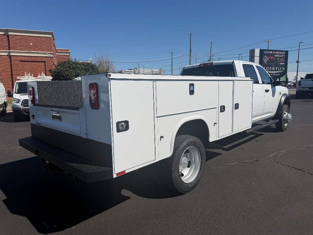 2026 RAM Ram 5500 Chassis Cab RAM 5500 TRADESMAN CHASSIS CREW CAB 4X4 84' CA