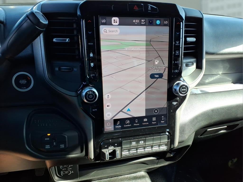 2026 RAM Ram 5500 Chassis Cab RAM 5500 TRADESMAN CHASSIS CREW CAB 4X4 84' CA