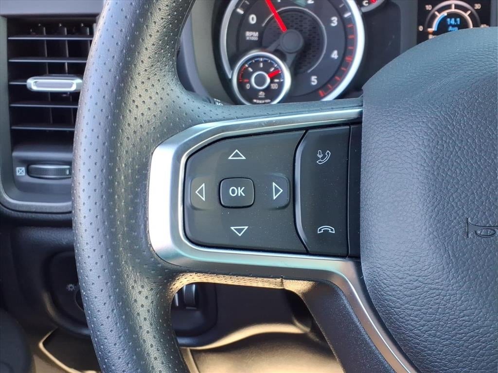 2026 RAM Ram 5500 Chassis Cab RAM 5500 TRADESMAN CHASSIS CREW CAB 4X4 84' CA