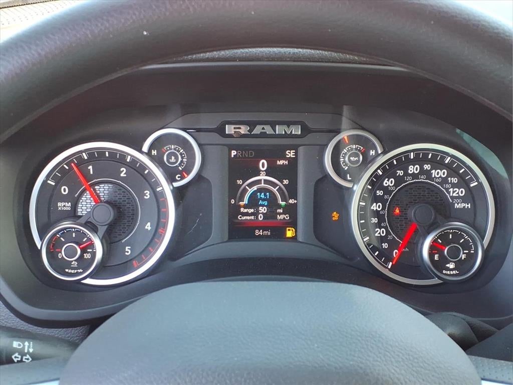 2026 RAM Ram 5500 Chassis Cab RAM 5500 TRADESMAN CHASSIS CREW CAB 4X4 84' CA