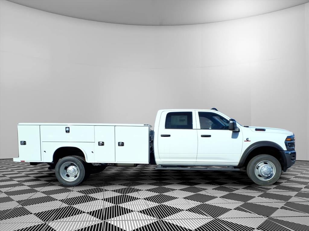 2026 RAM Ram 5500 Chassis Cab RAM 5500 TRADESMAN CHASSIS CREW CAB 4X4 84' CA