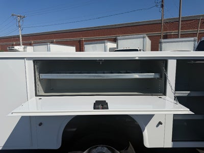 2026 RAM Ram 5500 Chassis Cab RAM 5500 TRADESMAN CHASSIS CREW CAB 4X4 84' CA