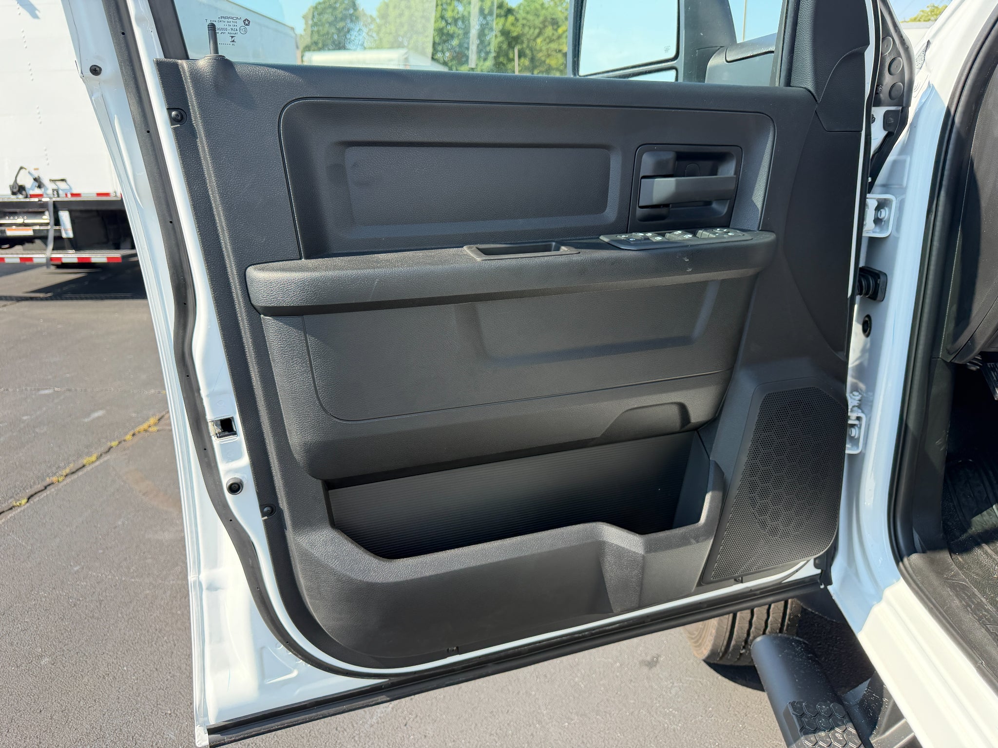 2027 RAM 5500 Chassis Cab Tradesman