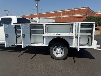 2026 RAM Ram 5500 Chassis Cab RAM 5500 TRADESMAN CHASSIS CREW CAB 4X4 84' CA