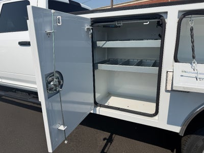 2026 RAM Ram 5500 Chassis Cab RAM 5500 TRADESMAN CHASSIS CREW CAB 4X4 84' CA