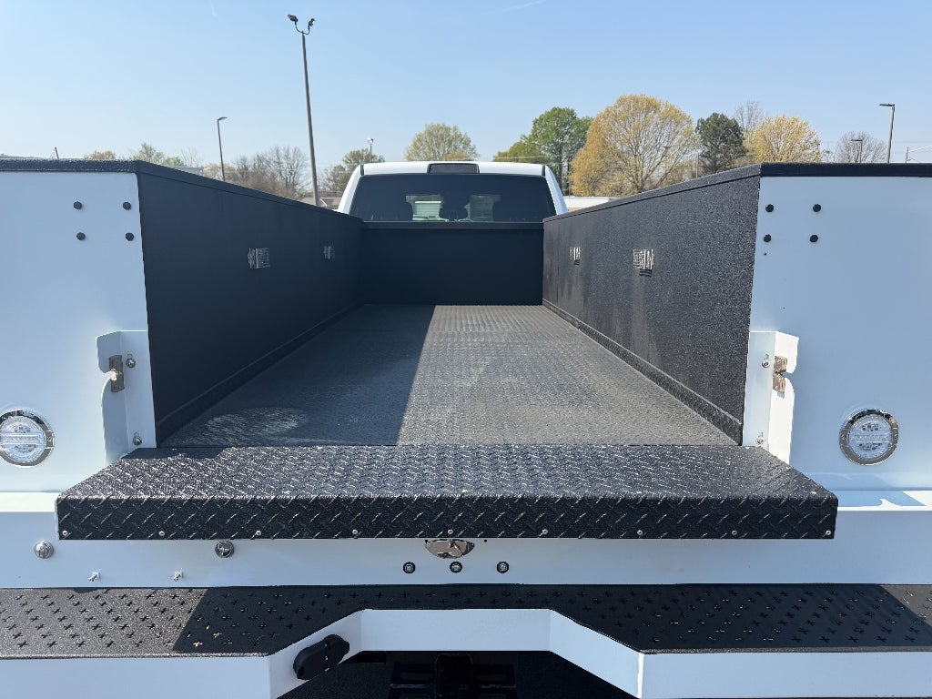 2026 RAM Ram 5500 Chassis Cab RAM 5500 TRADESMAN CHASSIS CREW CAB 4X4 84' CA