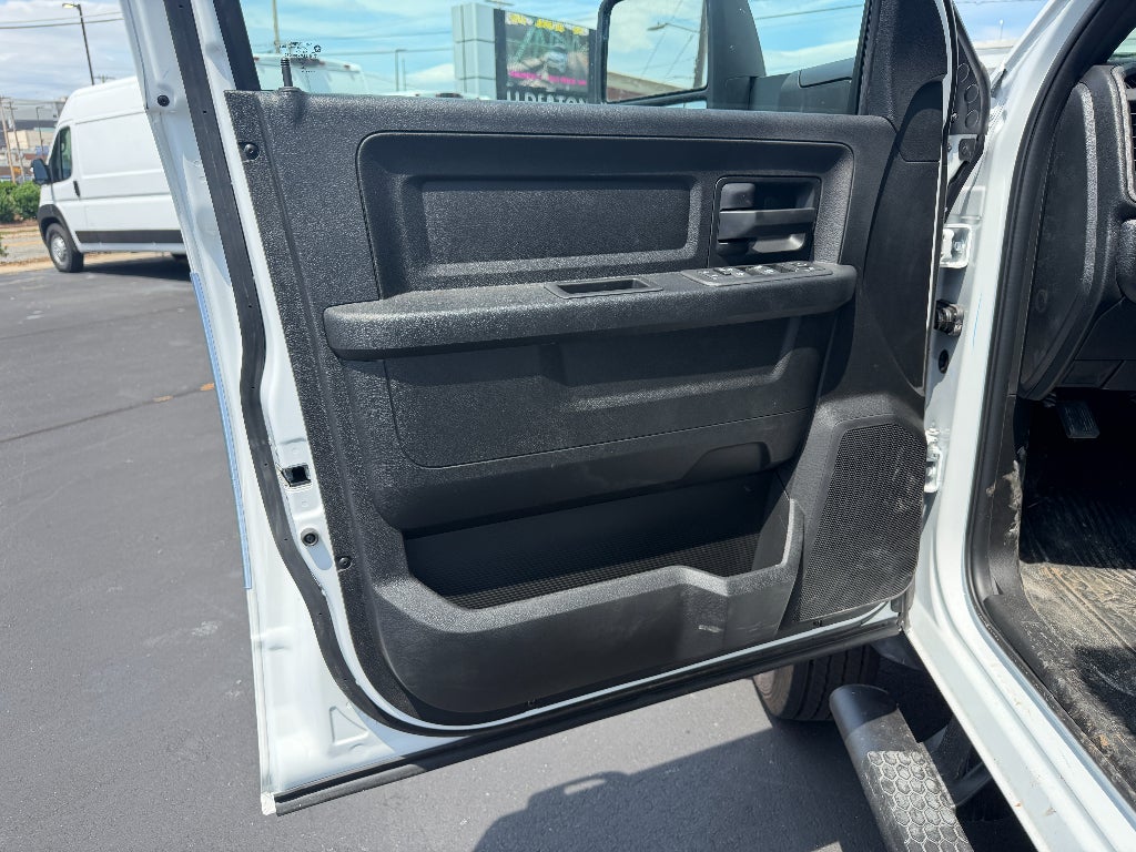 2026 RAM Ram 5500 Chassis Cab RAM 5500 TRADESMAN CHASSIS CREW CAB 4X4 84' CA