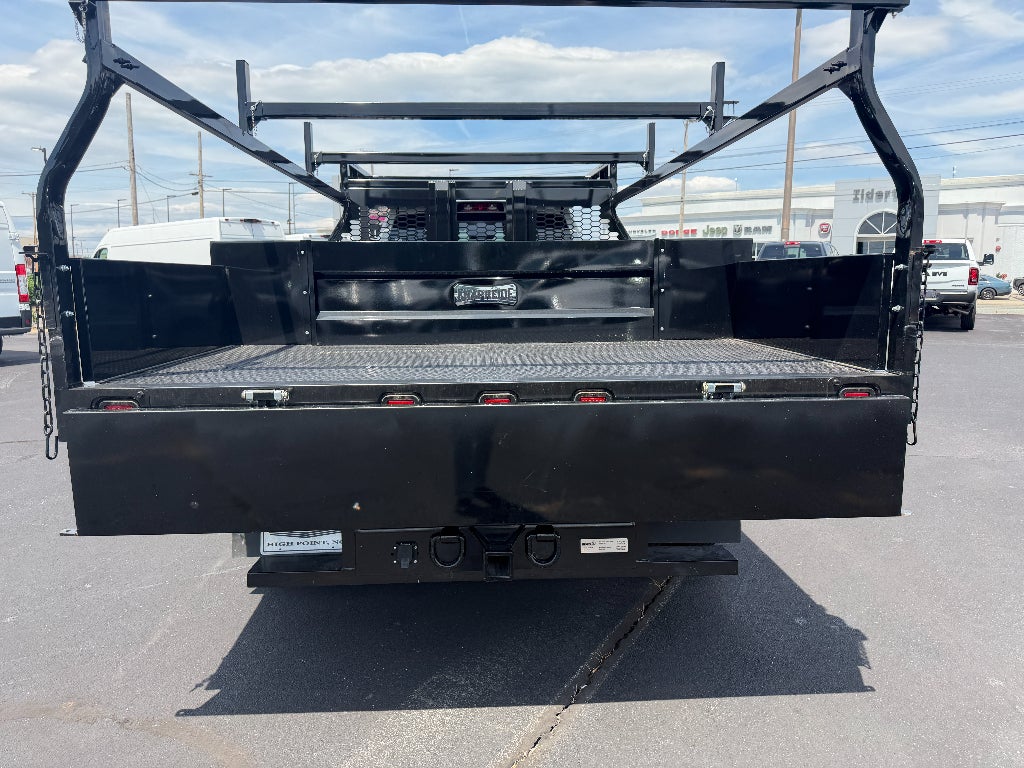 2026 RAM Ram 5500 Chassis Cab RAM 5500 TRADESMAN CHASSIS CREW CAB 4X4 84' CA