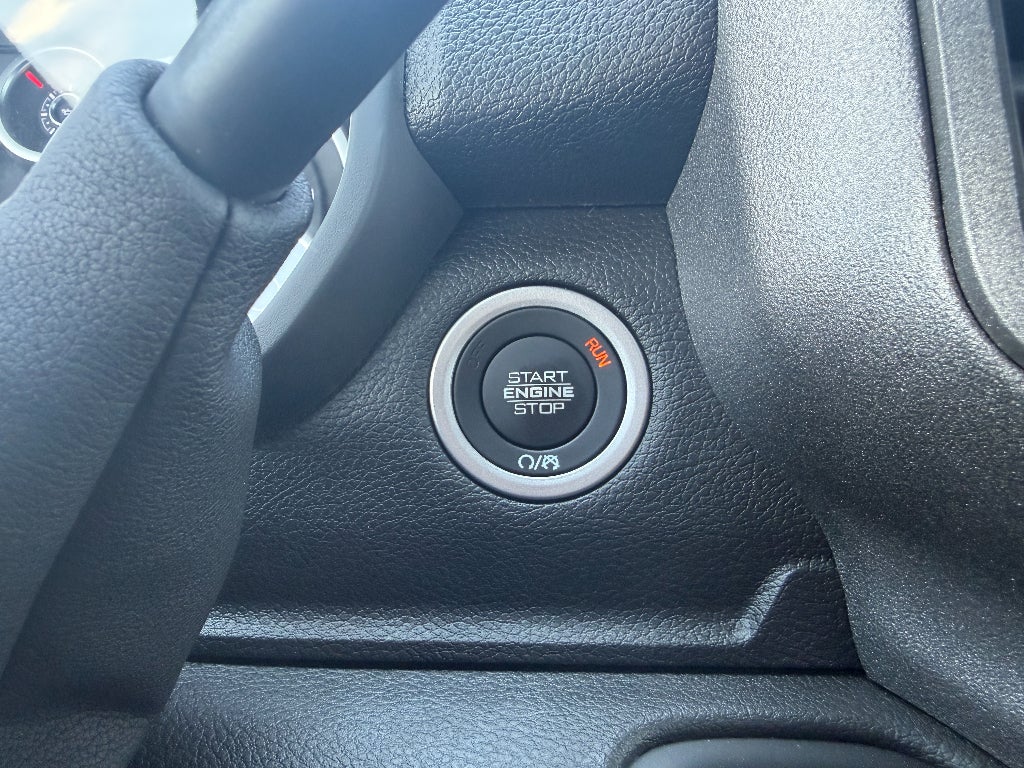 2026 RAM Ram 5500 Chassis Cab RAM 5500 TRADESMAN CHASSIS CREW CAB 4X4 84' CA