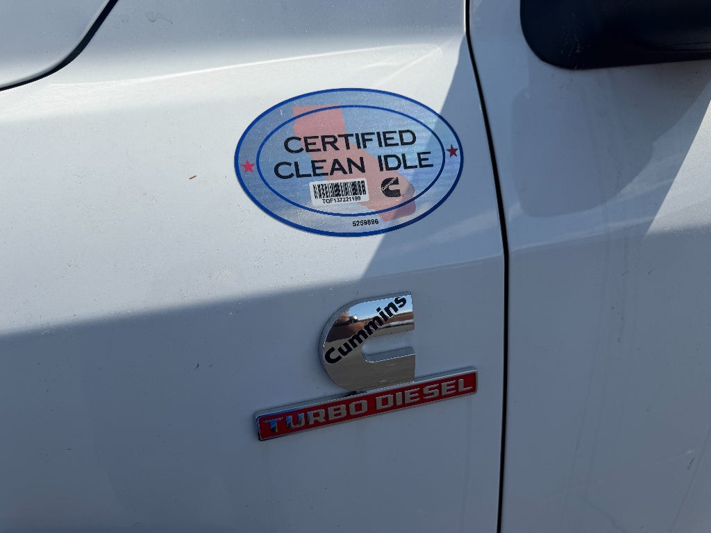 2026 RAM Ram 5500 Chassis Cab RAM 5500 TRADESMAN CHASSIS CREW CAB 4X4 84' CA