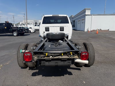 2026 RAM Ram 5500 Chassis Cab RAM 5500 TRADESMAN CHASSIS CREW CAB 4X4 84' CA