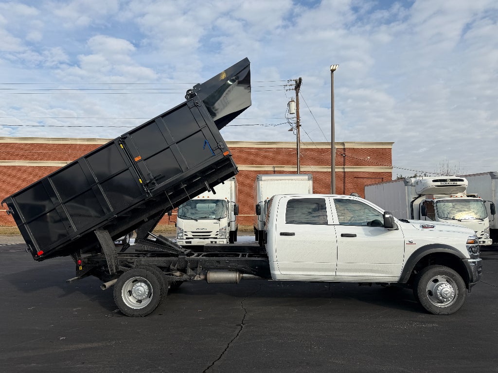 2026 RAM Ram 5500 Chassis Cab RAM 5500 TRADESMAN CHASSIS CREW CAB 4X4 84' CA