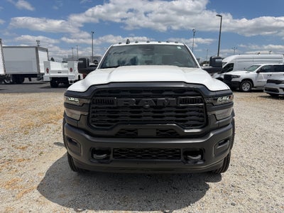 2026 RAM Ram 5500 Chassis Cab RAM 5500 TRADESMAN CHASSIS CREW CAB 4X4 84' CA