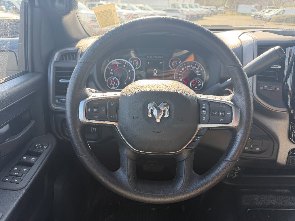 2026 RAM Ram 5500 Chassis Cab RAM 5500 TRADESMAN CHASSIS CREW CAB 4X4 84' CA