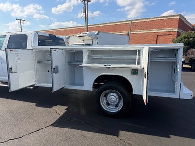 2026 RAM Ram 5500 Chassis Cab RAM 5500 TRADESMAN CHASSIS CREW CAB 4X4 84' CA