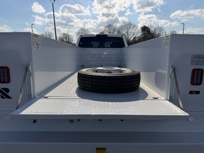 2026 RAM Ram 5500 Chassis Cab RAM 5500 TRADESMAN CHASSIS CREW CAB 4X4 84' CA