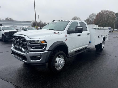 2026 RAM Ram 5500 Chassis Cab RAM 5500 TRADESMAN CHASSIS CREW CAB 4X4 84' CA