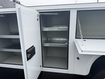 2026 RAM Ram 5500 Chassis Cab RAM 5500 TRADESMAN CHASSIS CREW CAB 4X4 84' CA